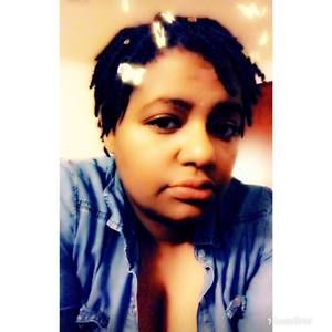 Meet your Posher, Deedra